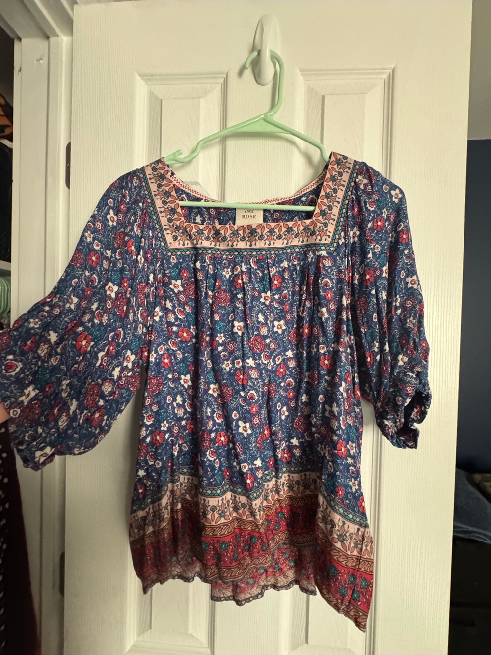 Knox Rose Blue Floral Peasant Tunic with Pink Border